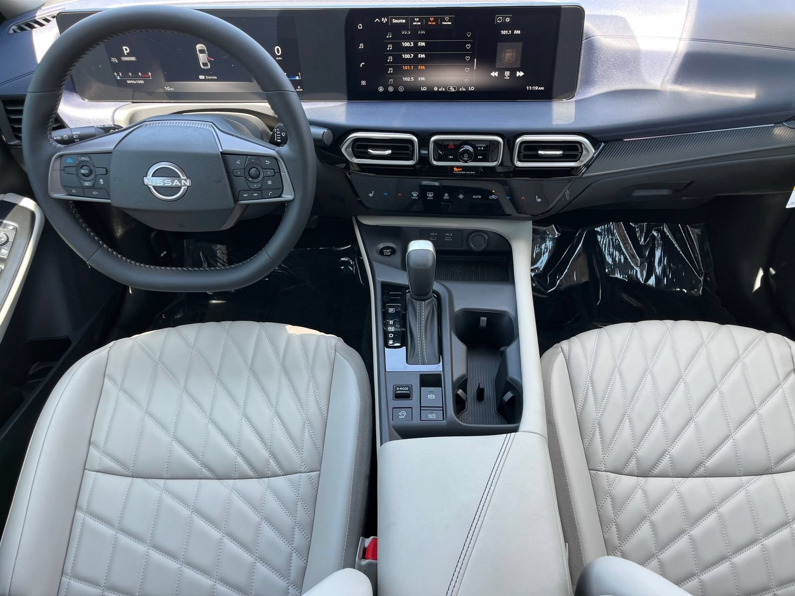 New 2026 Nissan Sentra SL w/ Floor Mat Package FWD image 12