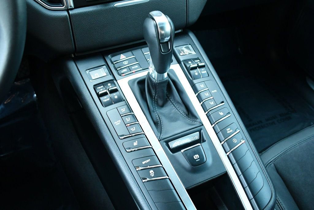 Used 2016 Porsche Macan S image 52