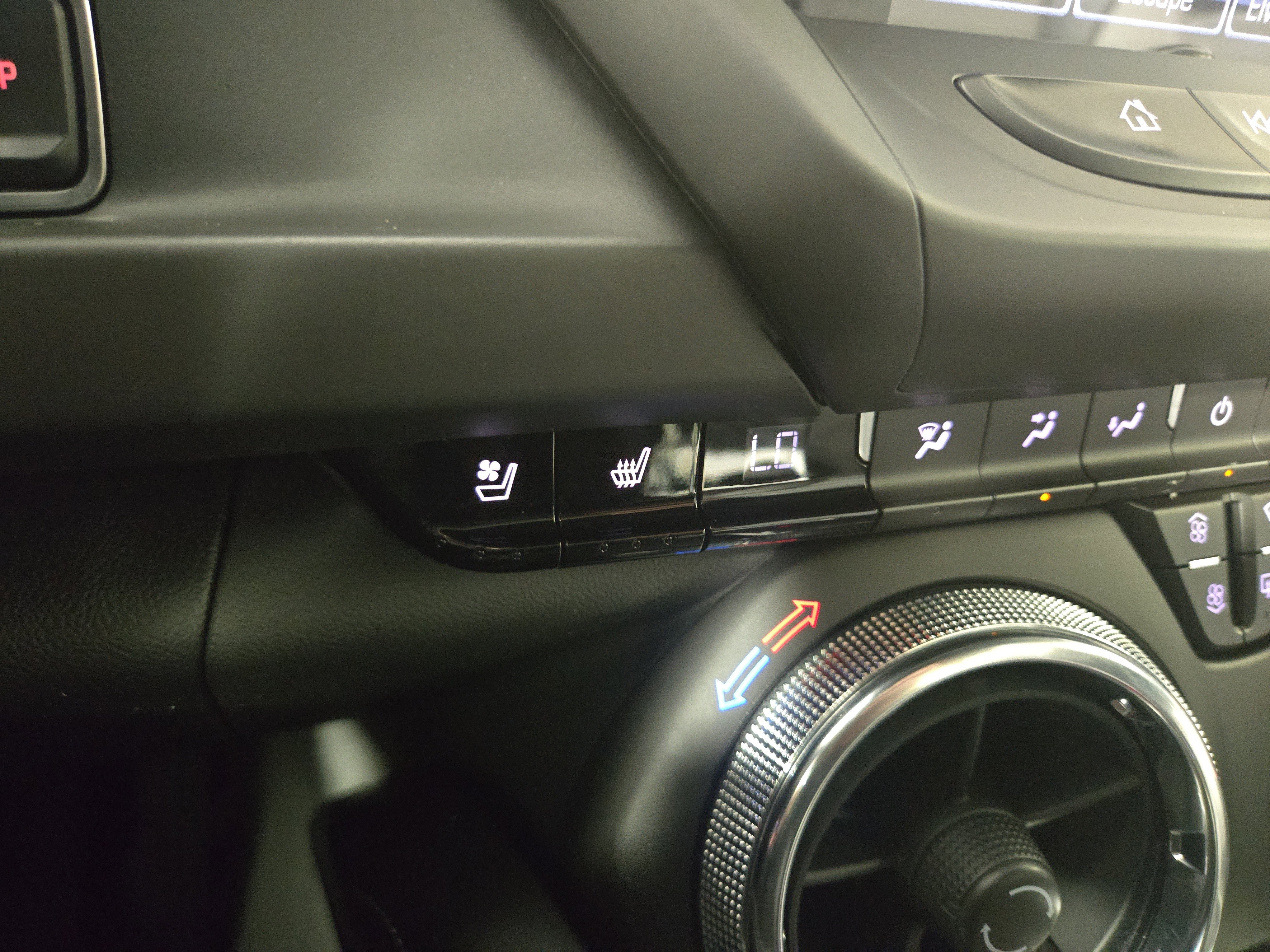 Used 2017 Chevrolet Camaro LT image 27