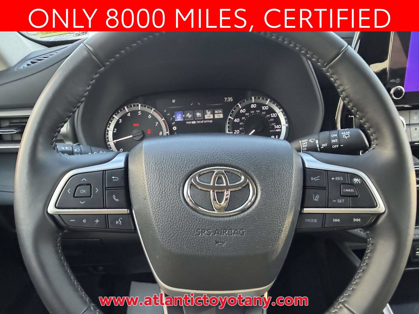 Used 2025 Toyota Highlander LE AWD/4WD image 8