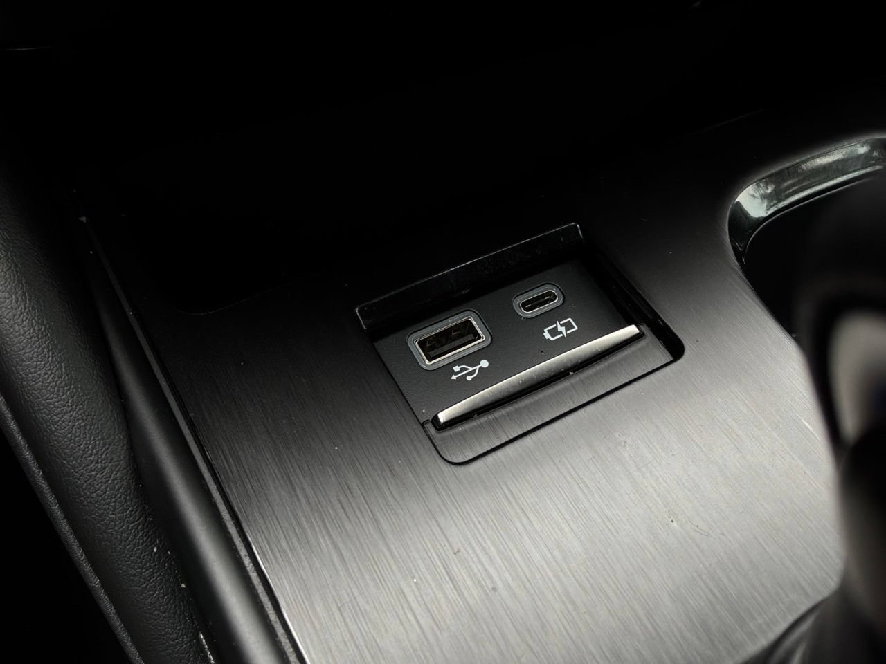 Used 2025 Lexus ES 350 w/ Accessory Package (Z1) FWD image 30