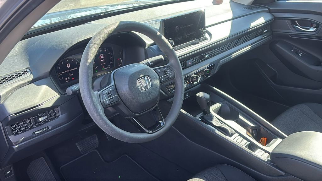 Used 2025 Honda Accord SE image 23