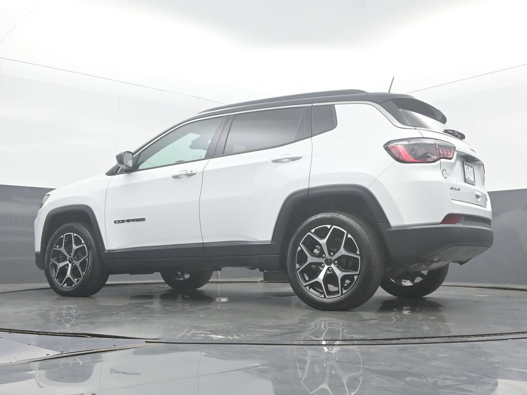 Used 2025 Jeep Compass Limited AWD/4WD image 51