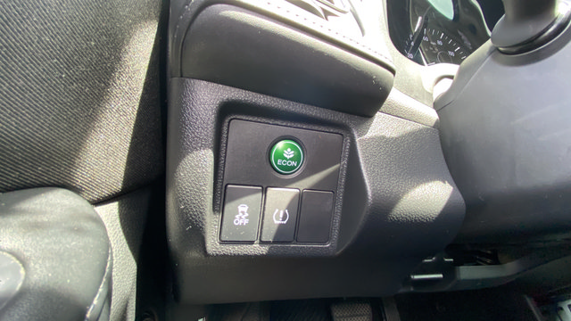 Used 2018 Honda HR-V EX image 20