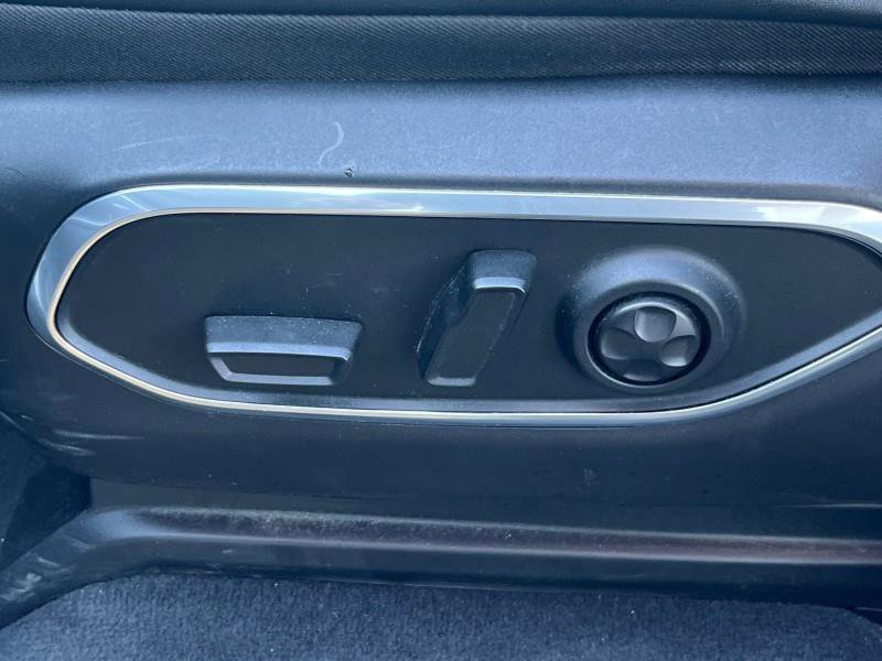 Used 2024 Jeep Wagoneer Series II w/ Flexible Seating Group image 34