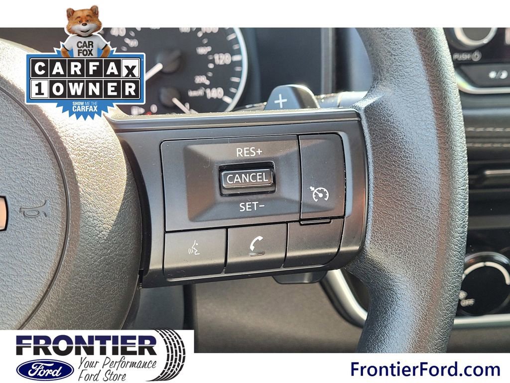 Used 2023 Nissan Rogue S image 18