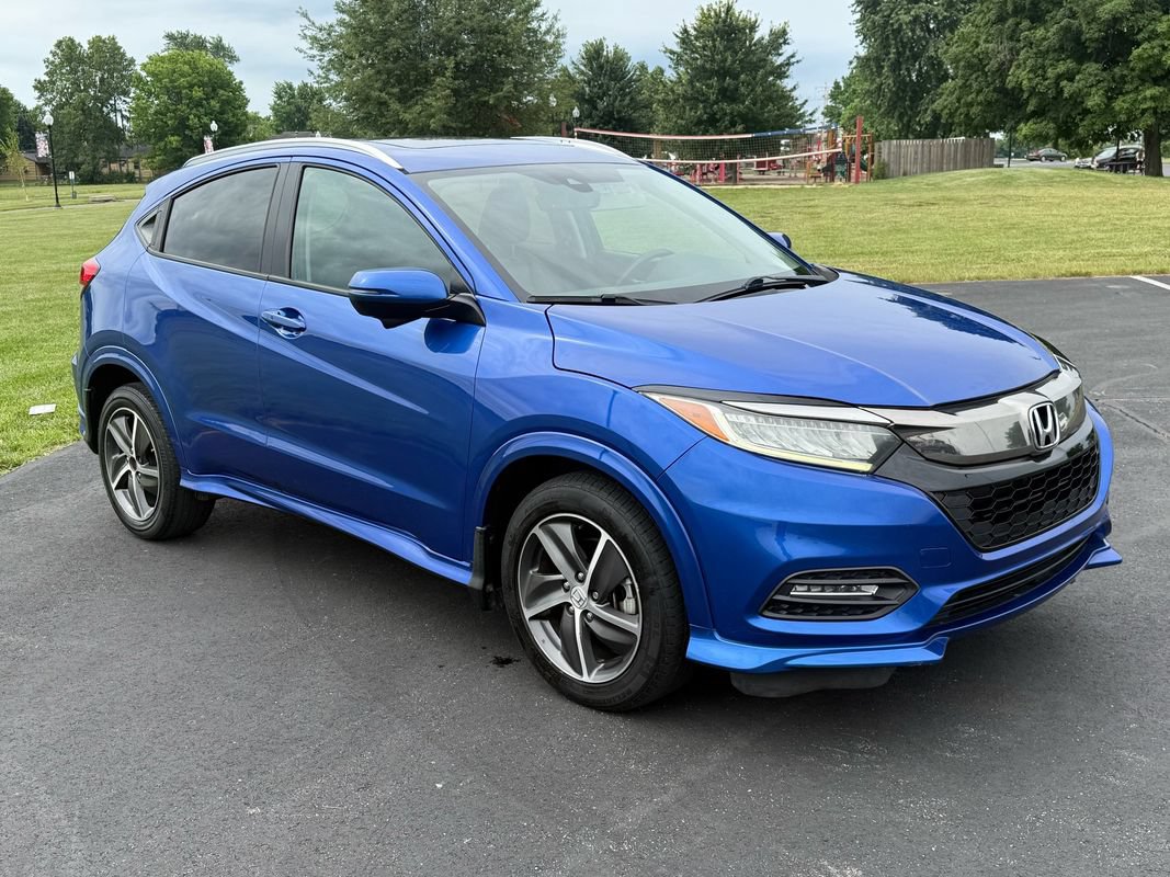 Used 2019 Honda HR-V Touring image 3