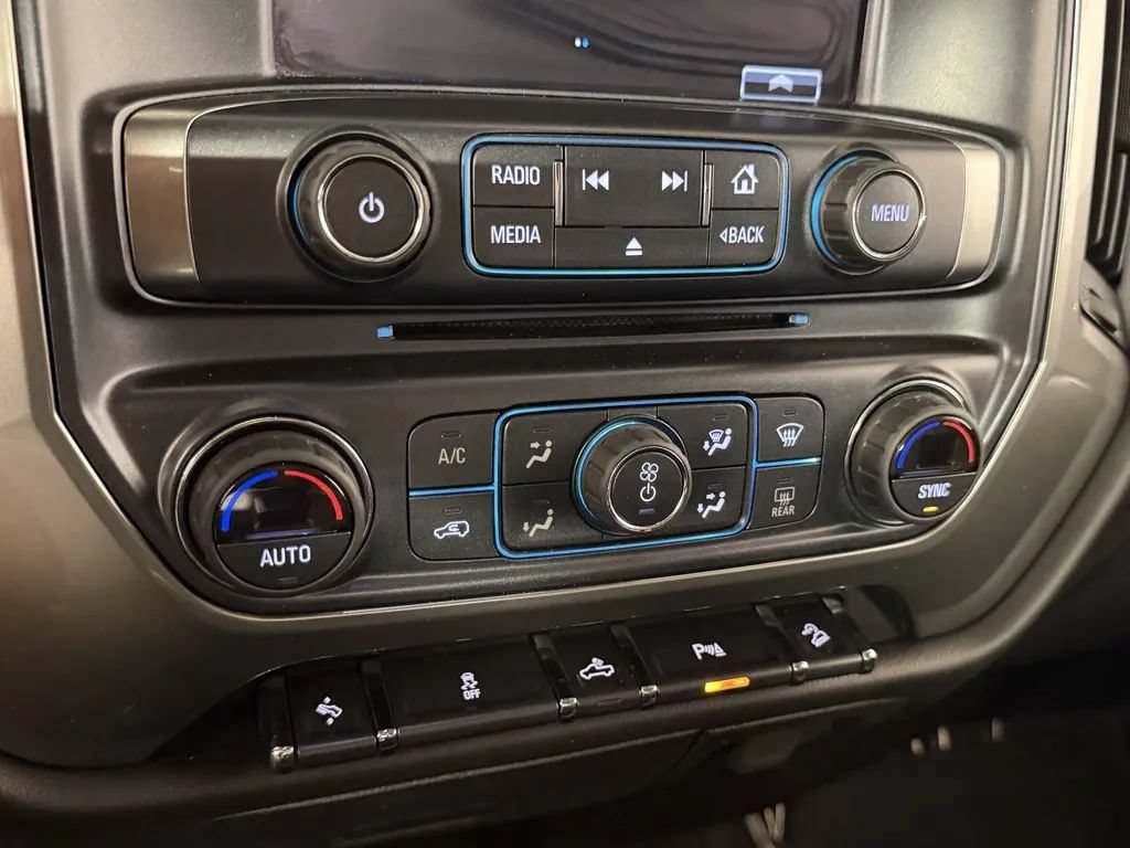 Used 2018 Chevrolet Silverado 2500 LT w/ All Star Edition AWD/4WD image 24