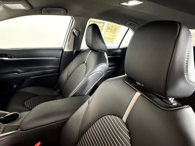 Used 2024 Toyota Camry SE w/ Convenience Package FWD image 13