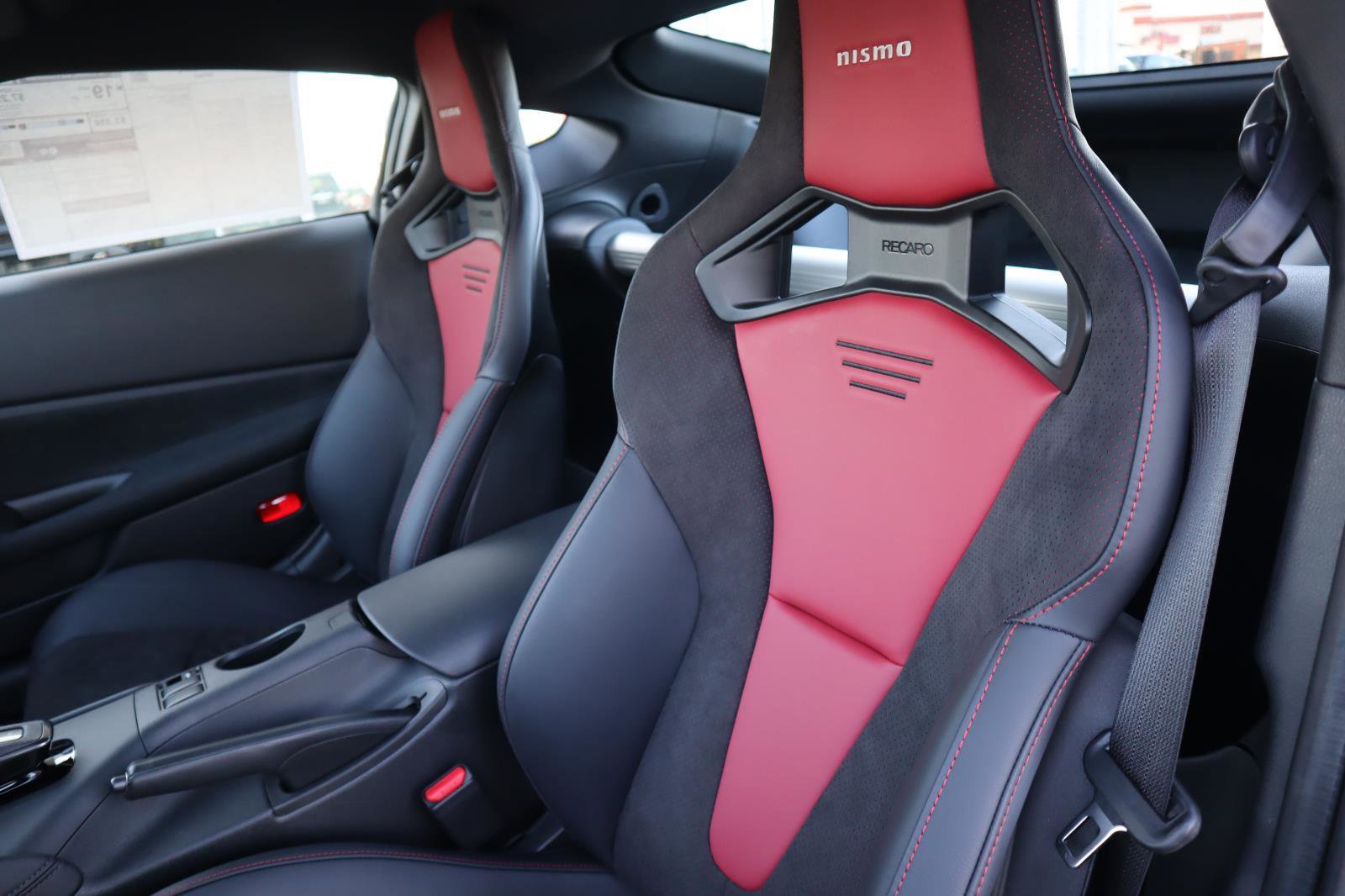 New 2025 Nissan Z NISMO w/ Floor Mat Package image 19