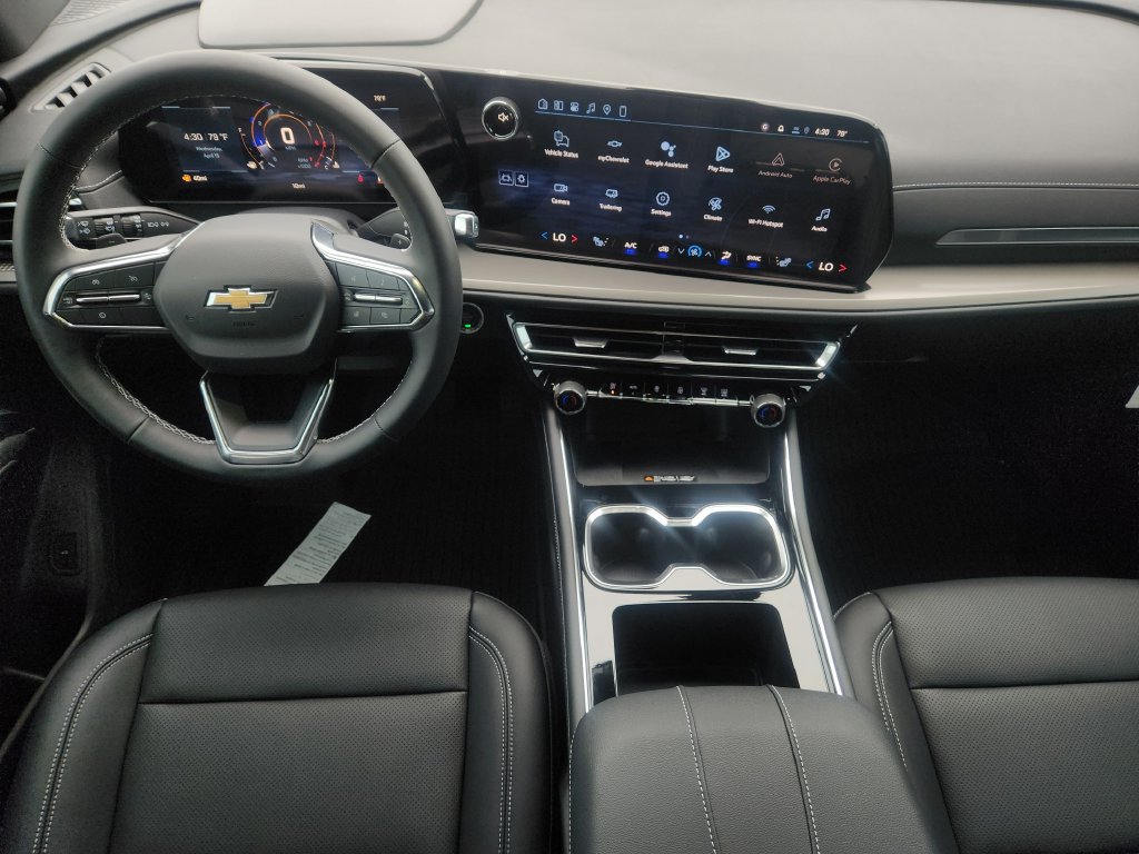 New 2026 Chevrolet Traverse LT w/ Driver Confidence Package FWD image 18