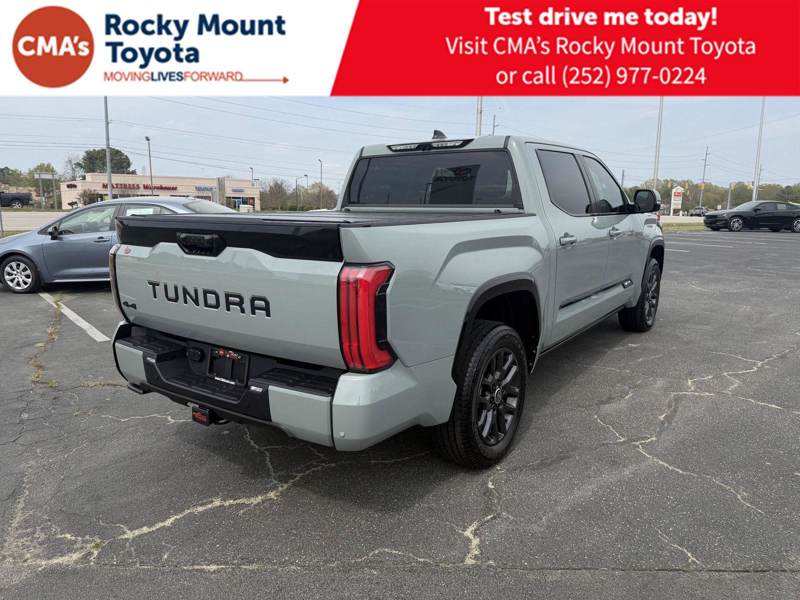 Used 2024 Toyota Tundra Platinum image 7