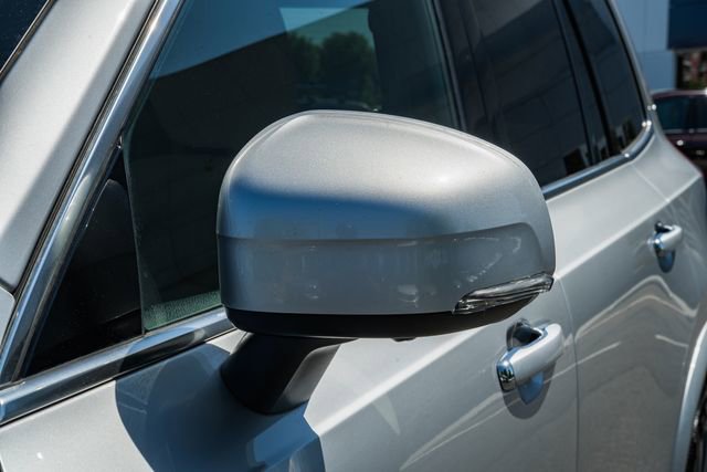 Used 2019 Volvo XC90 T6 Momentum w/ Advanced Package AWD/4WD image 16