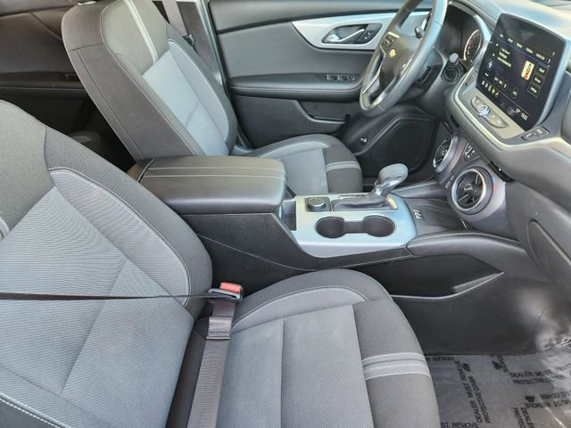 Used 2024 Chevrolet Blazer LT w/ Convenience Package FWD image 19