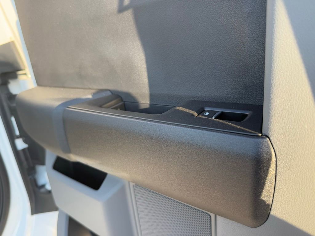 New 2025 Ford F450 XL w/ XL Chrome Package image 23