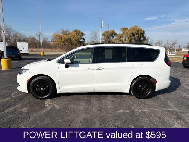 Used 2021 Chrysler Voyager Lxi FWD image 2