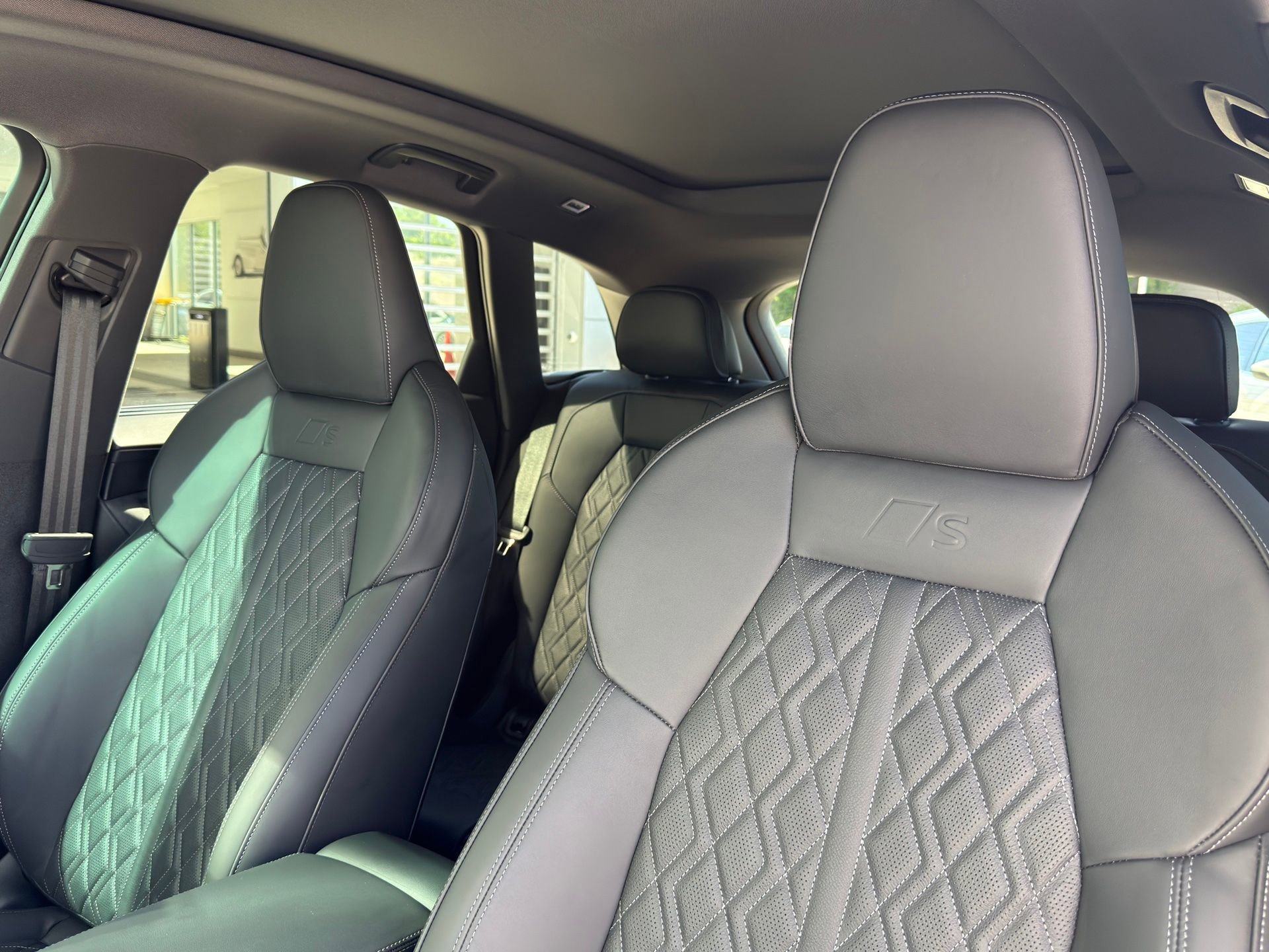 New 2026 Audi SQ5 Premium Plus image 11