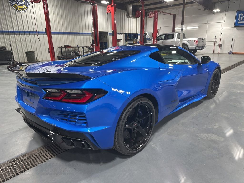 New 2026 Chevrolet Corvette E-Ray image 29