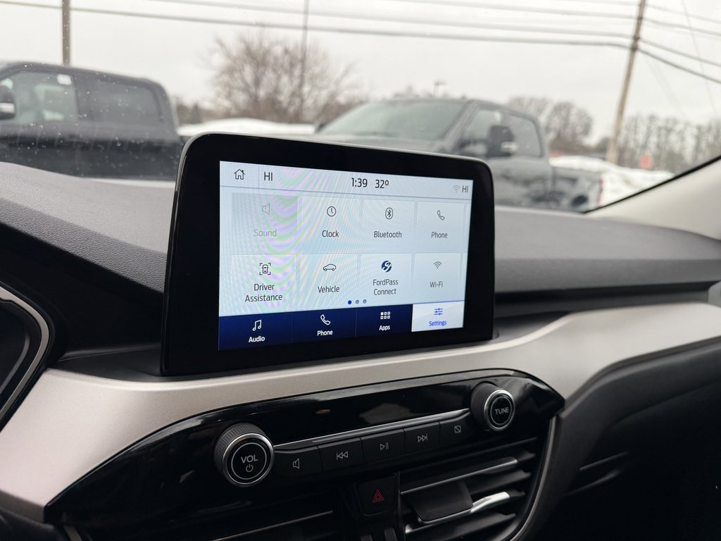 Certified 2022 Ford Escape SE w/ Convenience Package image 16