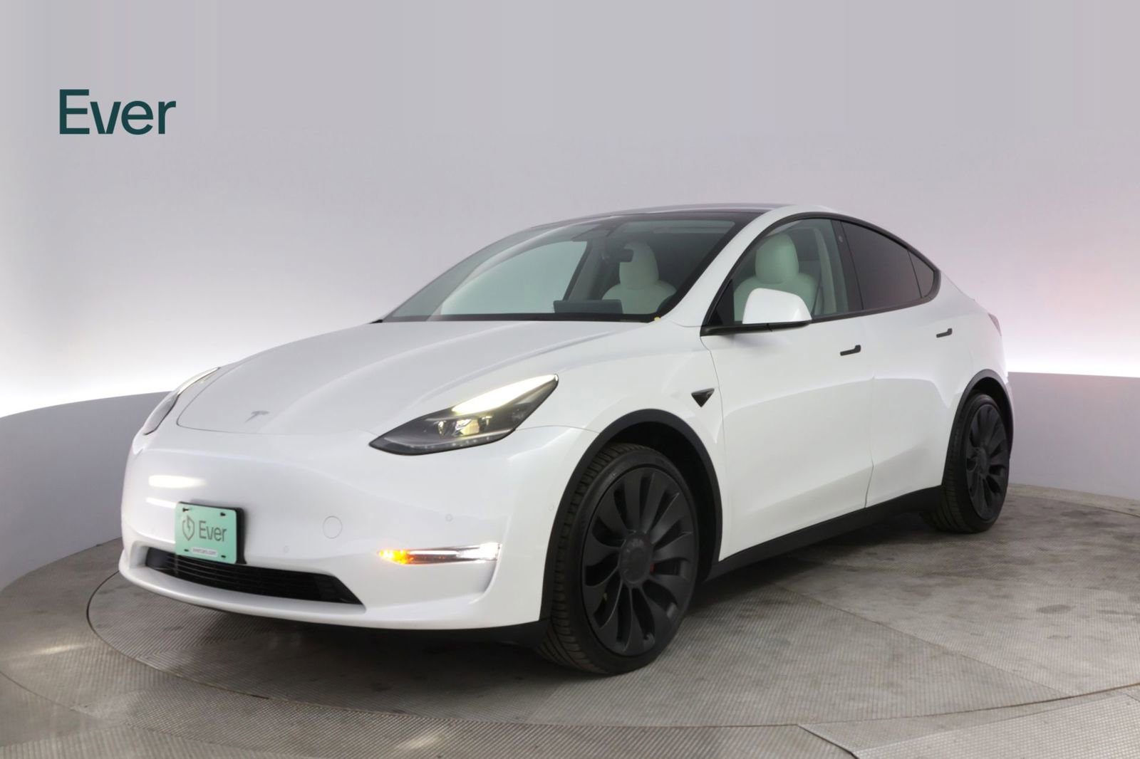 Used 2022 Tesla Model Y Performance image 2