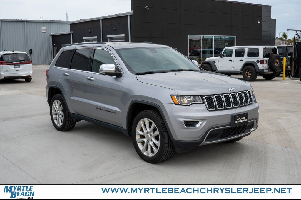 Used 2017 Jeep Grand Cherokee Limited image 8