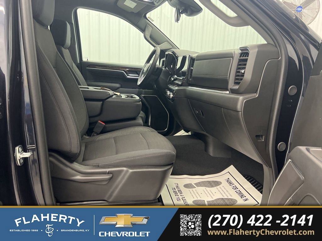 Used 2025 GMC Sierra 1500 Elevation image 15