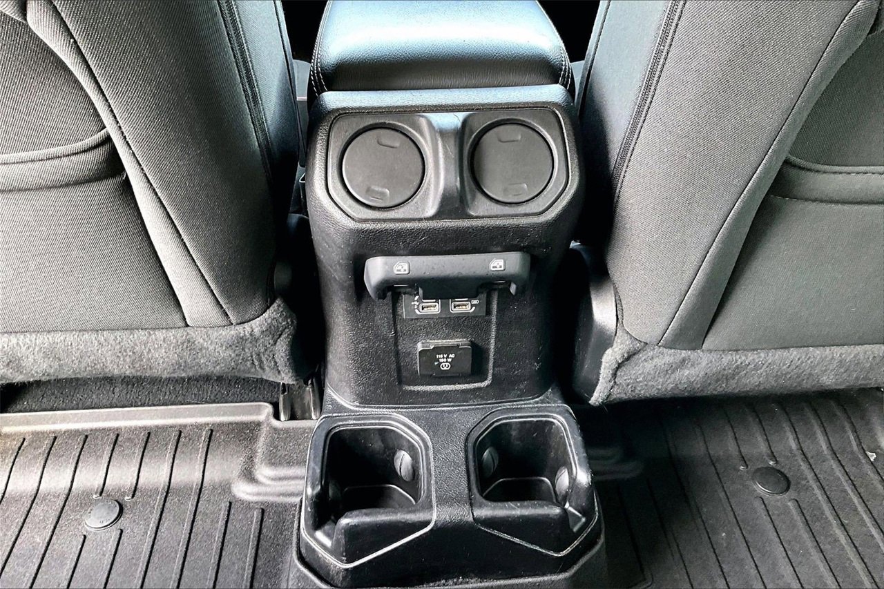 Certified 2020 Jeep Wrangler Unlimited Sahara image 14