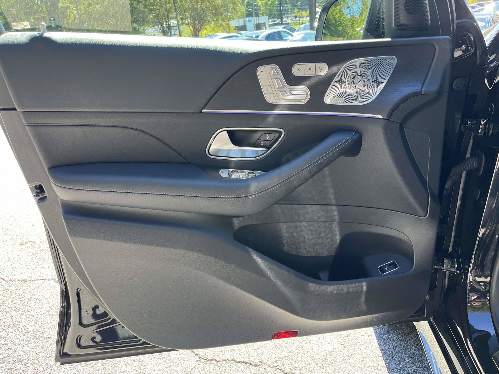 Certified 2025 Mercedes-Benz GLS 450 4MATIC image 19
