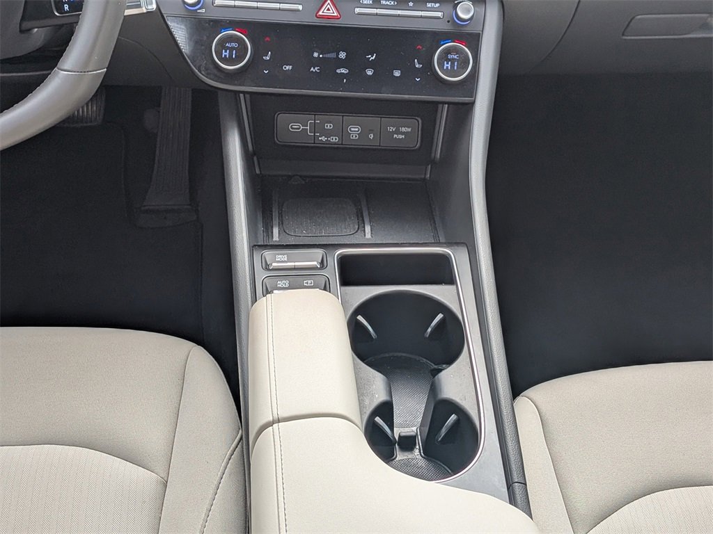 Used 2024 Hyundai Sonata SEL w/ Convenience Package image 17