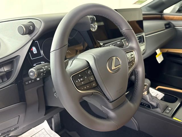 New 2025 Lexus ES 300h w/ Premium Package image 15