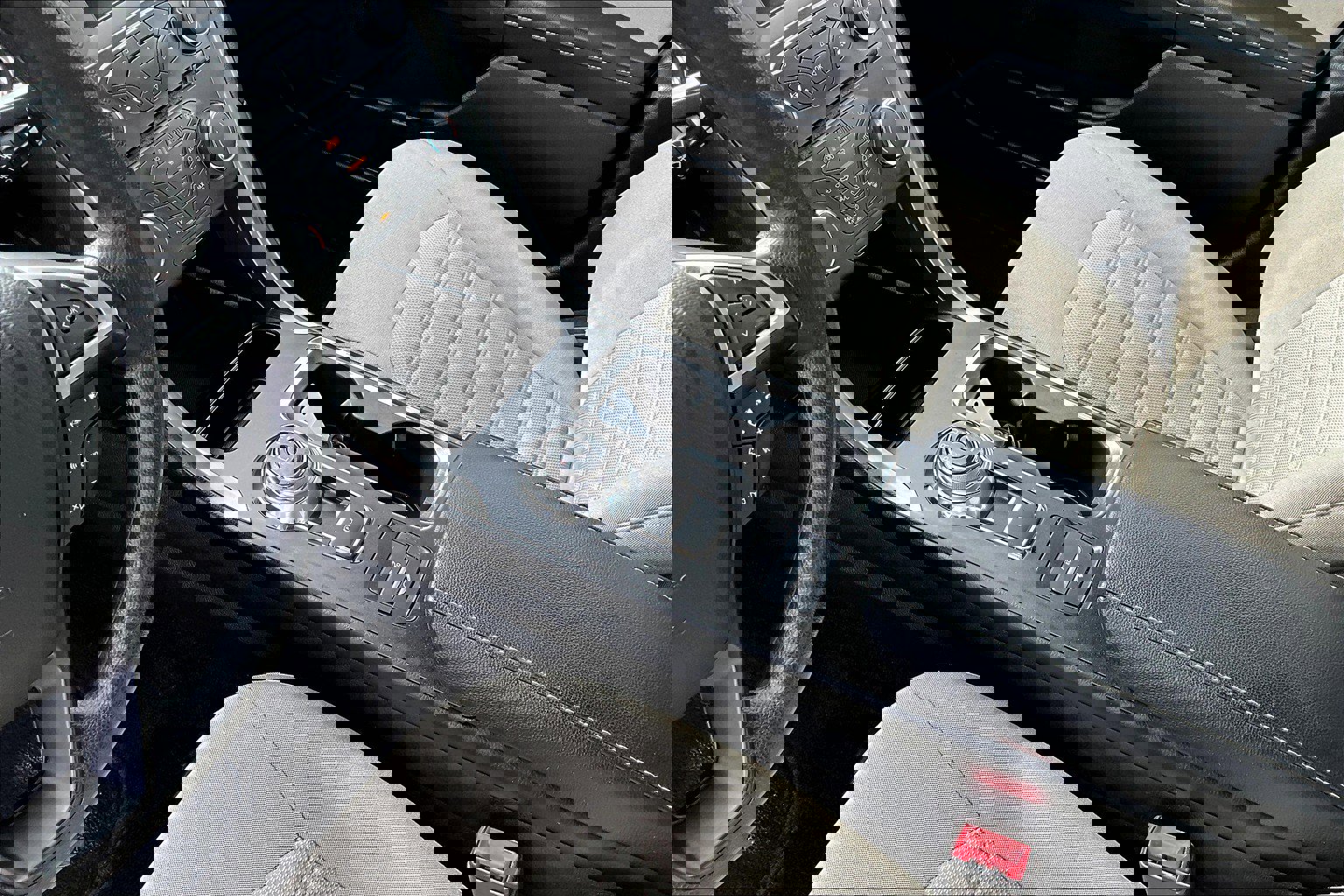 Used 2018 Ford Fusion S image 15