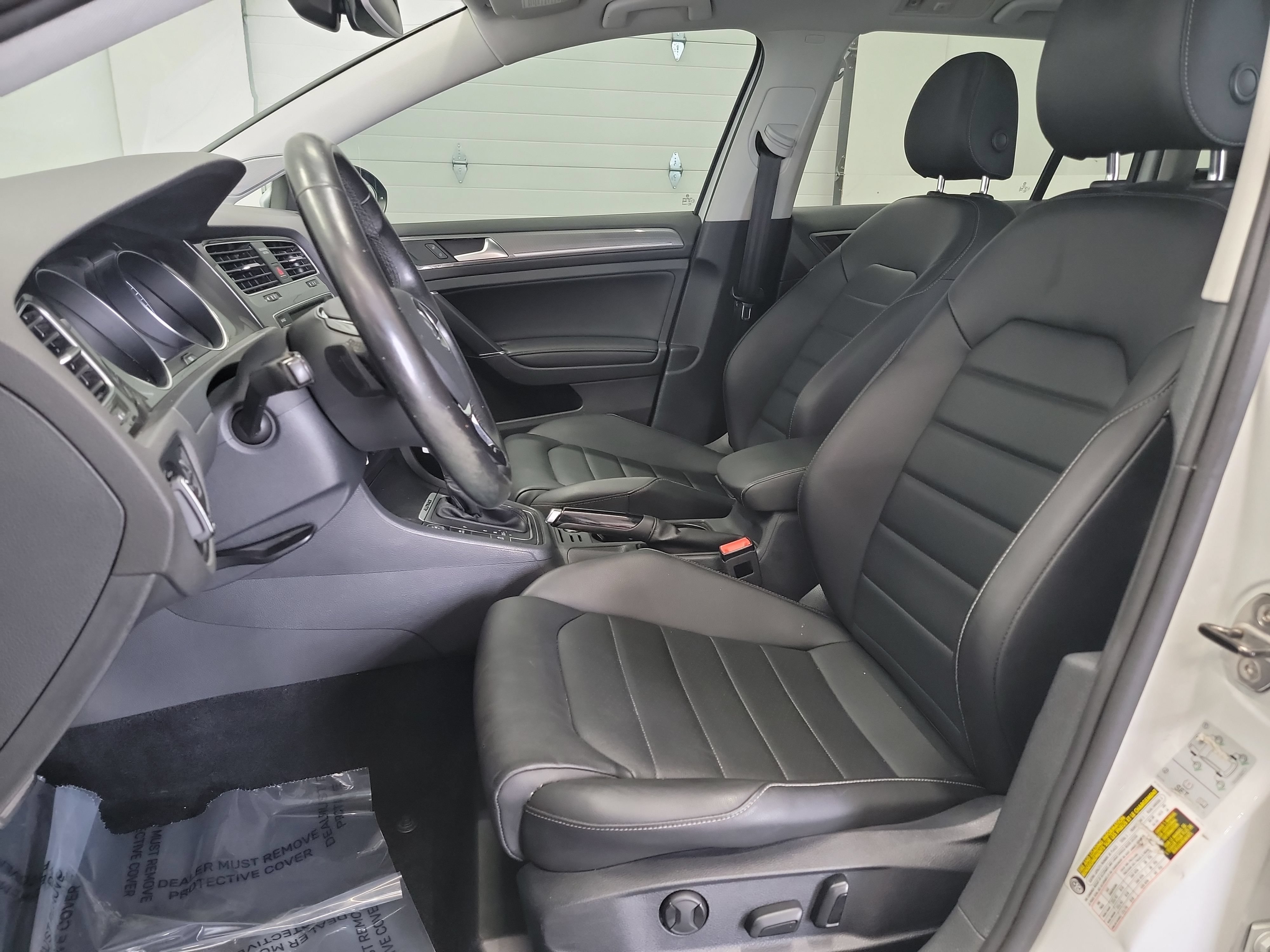 Used 2017 Volkswagen Golf Alltrack SEL AWD/4WD image 6