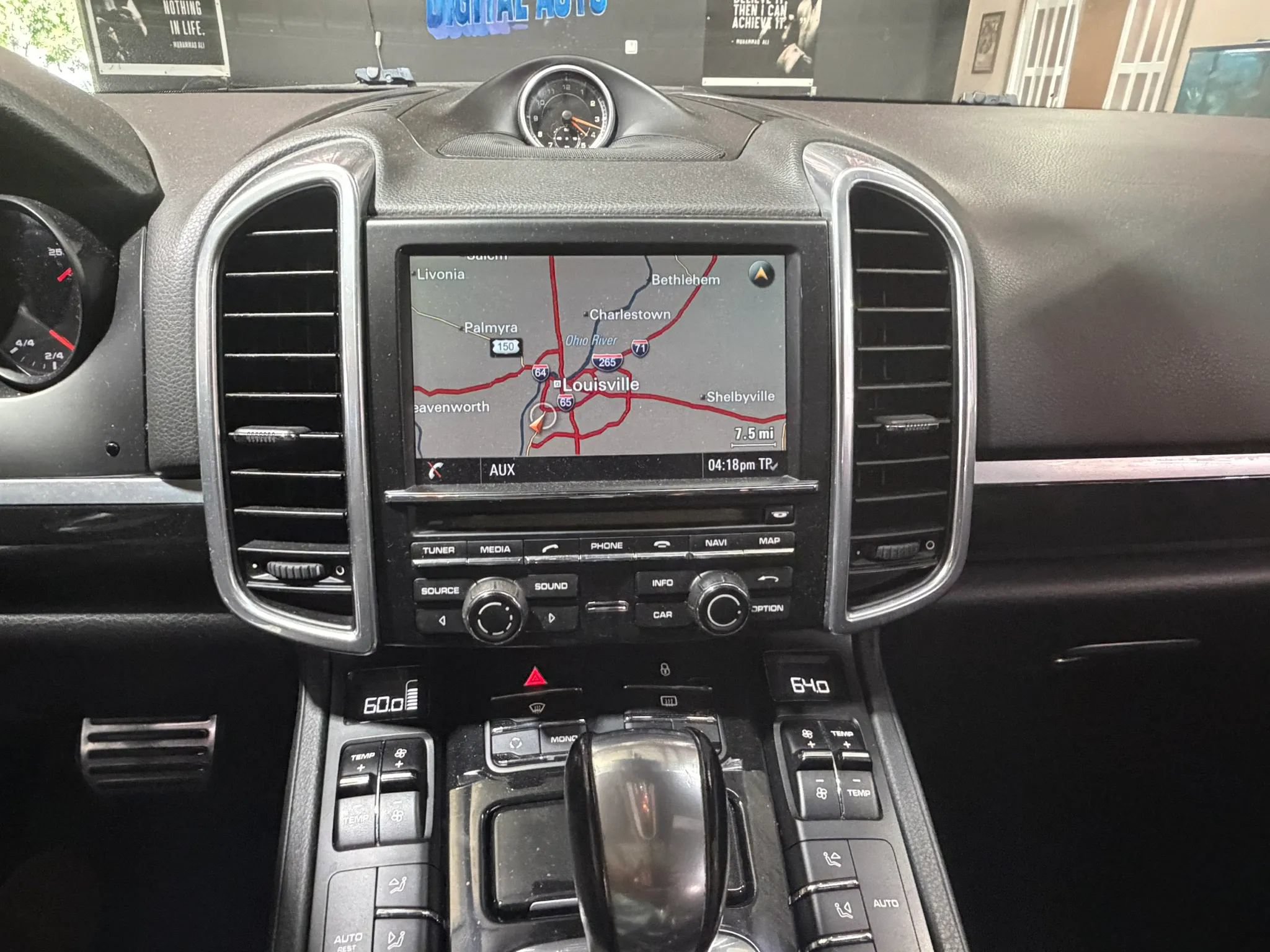 Used 2013 Porsche Cayenne S AWD/4WD image 29