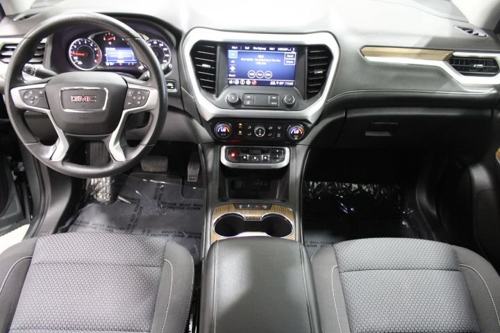 Used 2022 GMC Acadia SLE AWD/4WD image 2