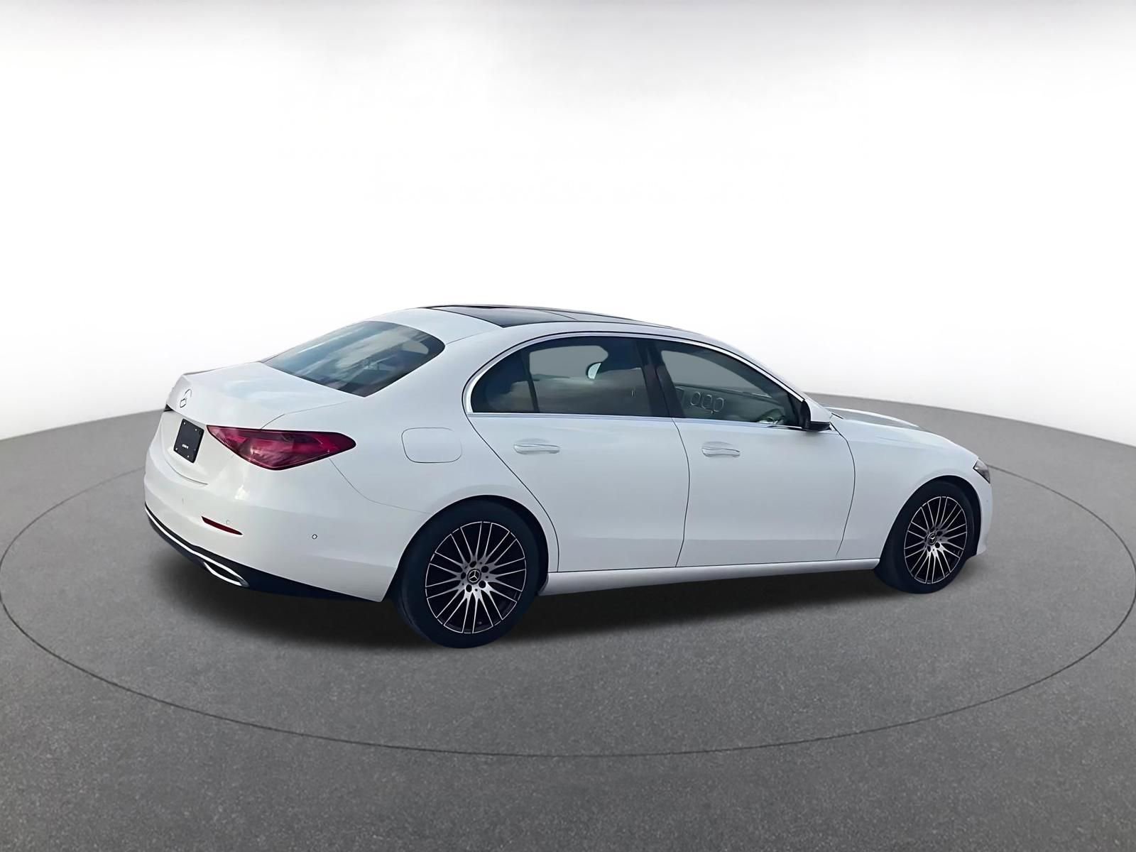 Used 2024 Mercedes-Benz C 300 Sedan image 15