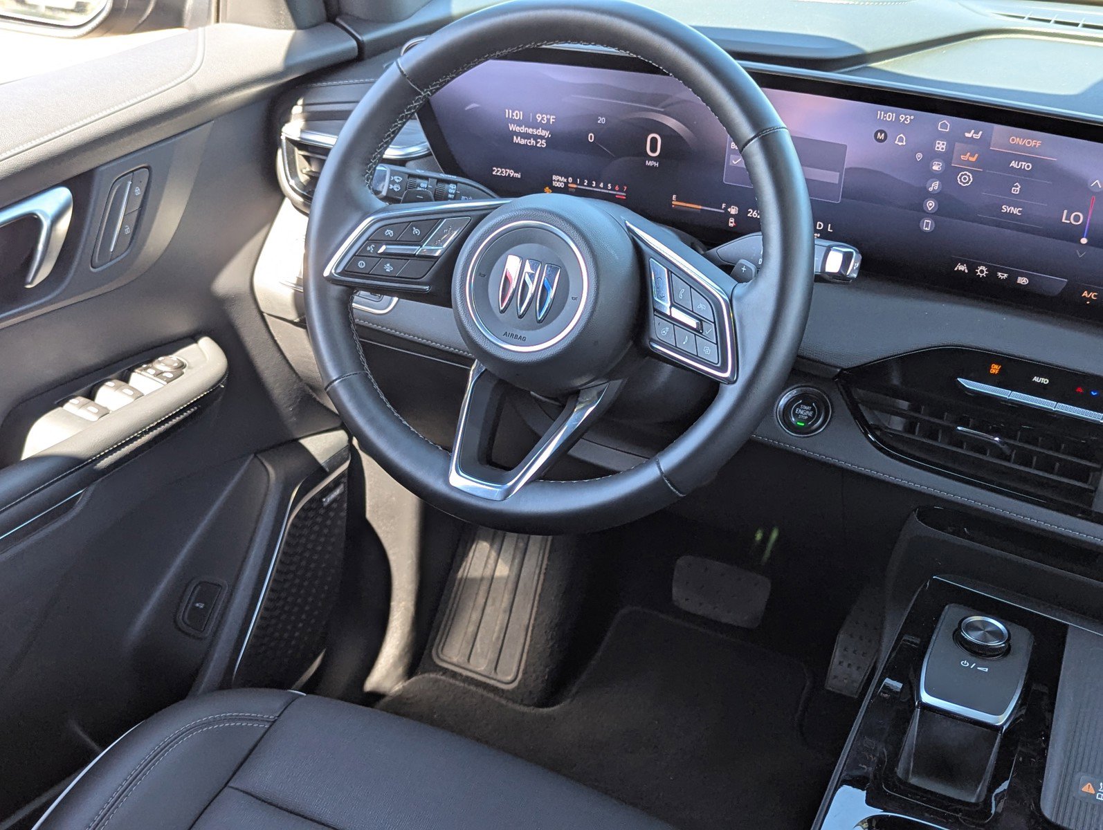 Certified 2025 Buick Enclave Preferred image 15