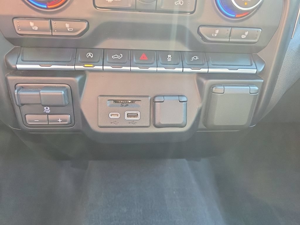 Used 2020 Chevrolet Silverado 1500 LT w/ All-Star Edition AWD/4WD image 22