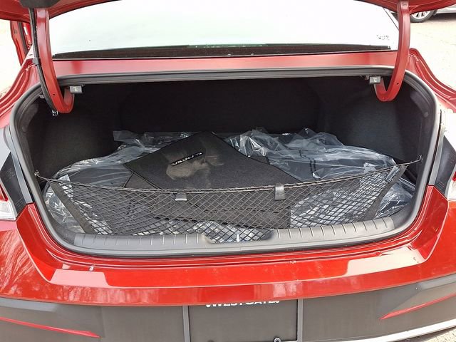 Used 2025 Hyundai Elantra Sport image 38