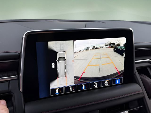 Used 2023 Chevrolet Suburban RST w/ Luxury Package image 25