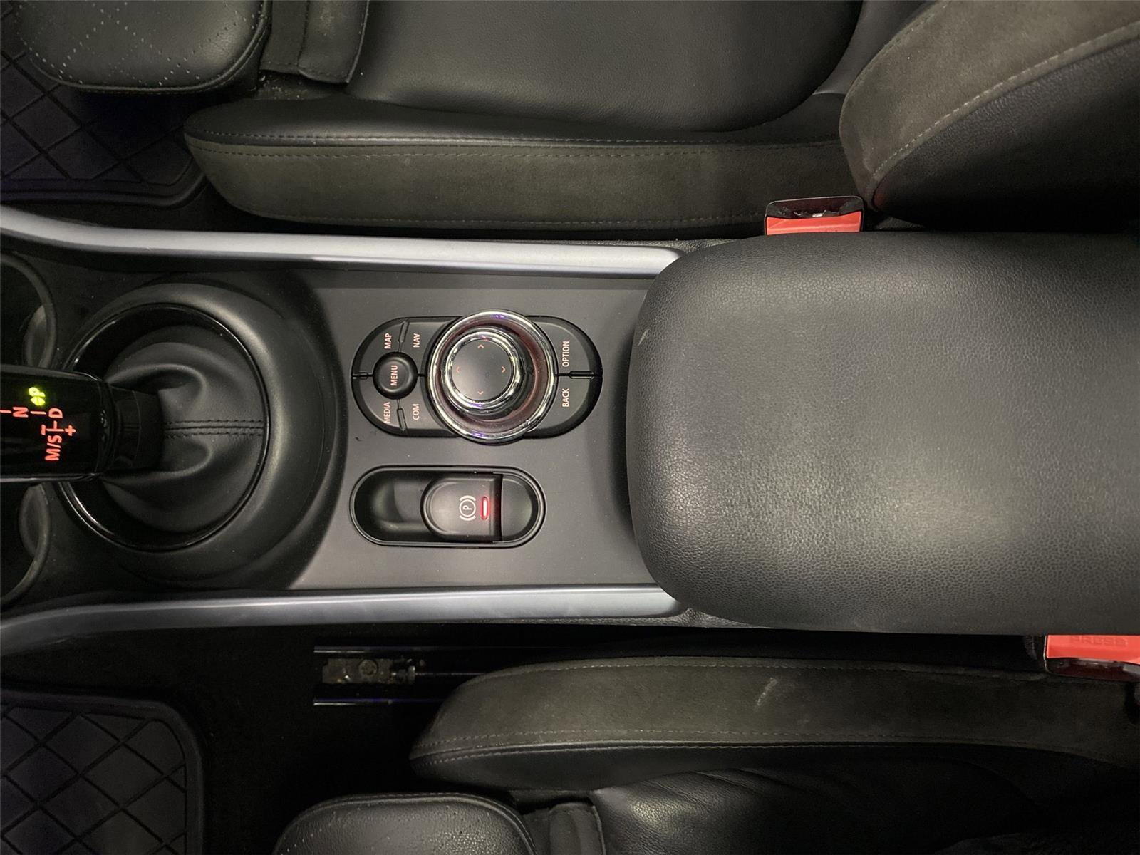 Certified 2023 MINI Cooper Clubman S image 27