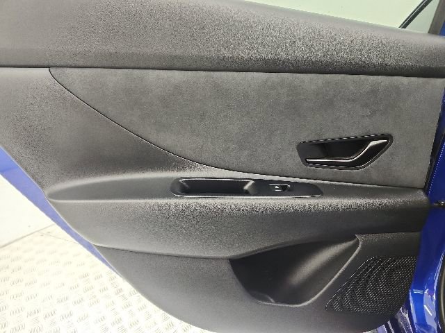 Used 2023 Hyundai Elantra N FWD image 9