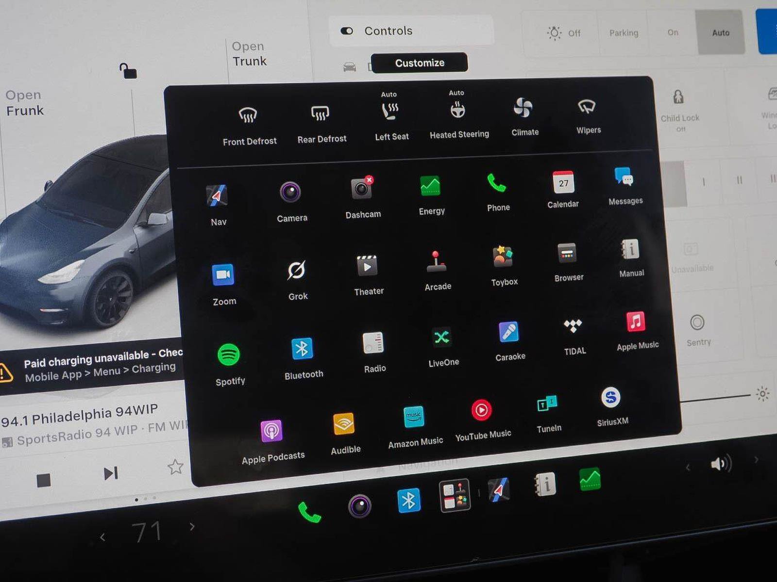 Used 2022 Tesla Model Y Long Range AWD/4WD image 16