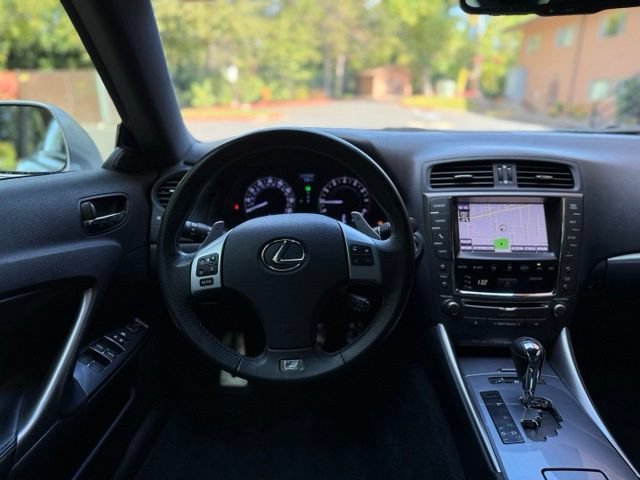Used 2013 Lexus IS 250C w/ F-Sport Pkg w/Summer Tires RWD image 23