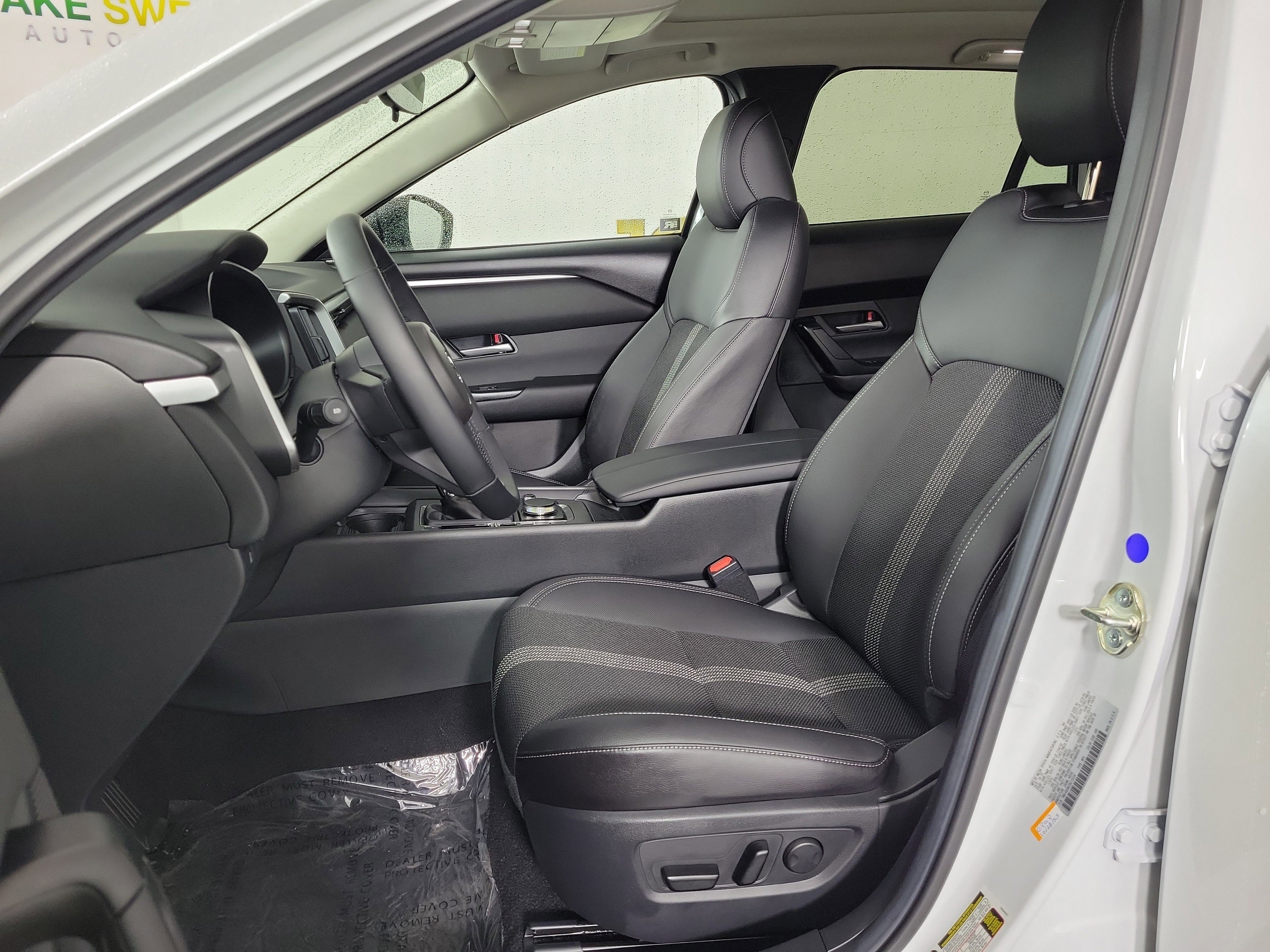 New 2025 MAZDA CX-50 AWD 2.5 S w/ Premium Package image 11