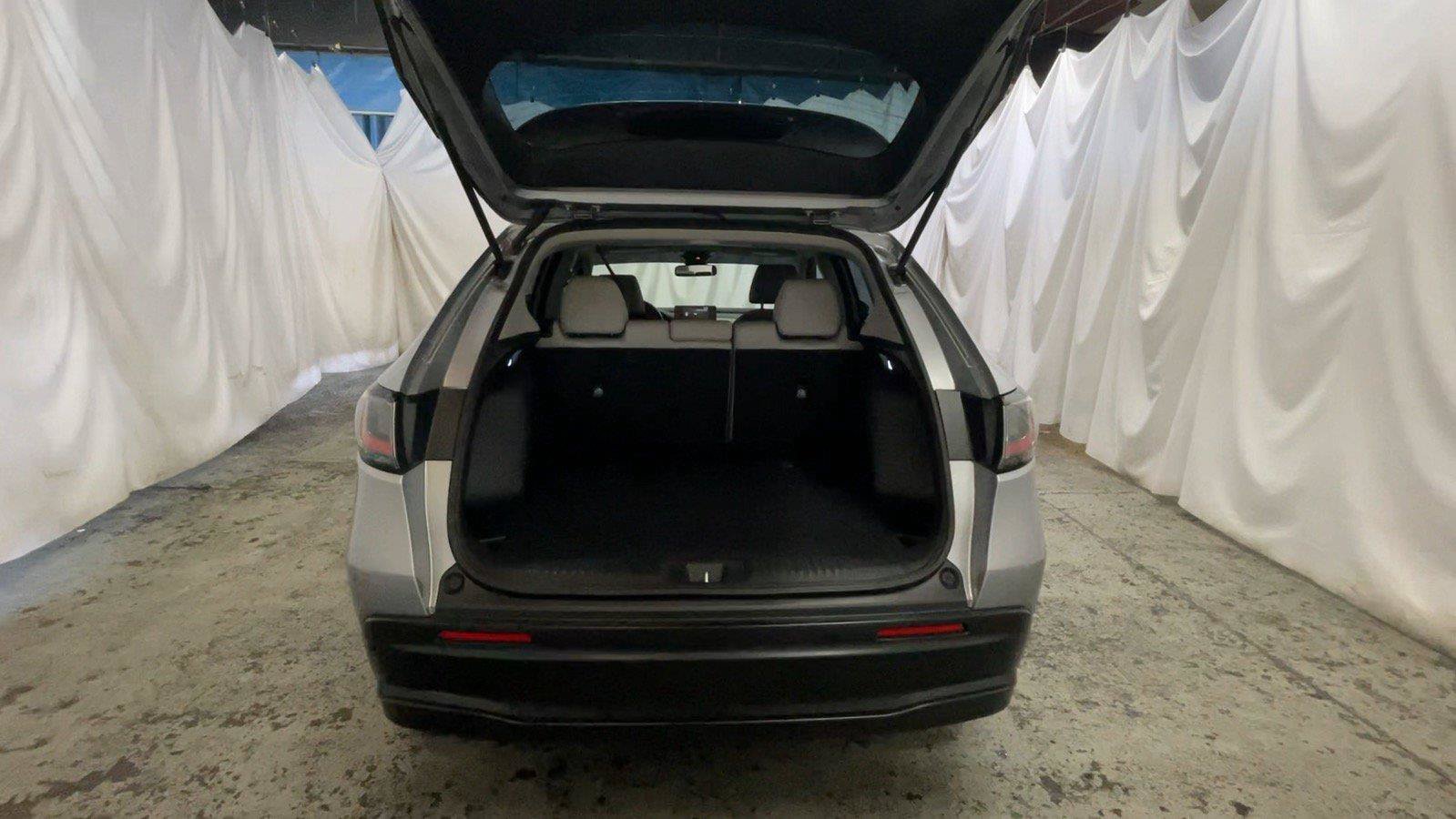 Certified 2024 Honda HR-V LX image 20