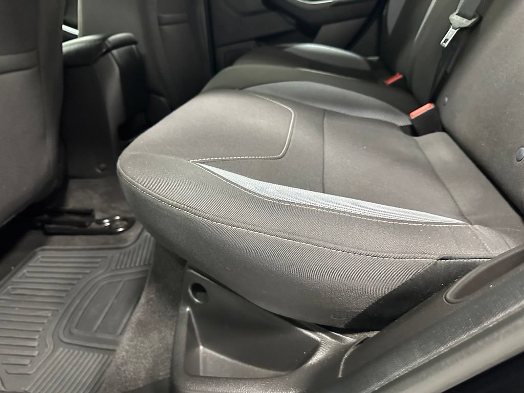 Used 2018 Ford Focus ST FWD image 37