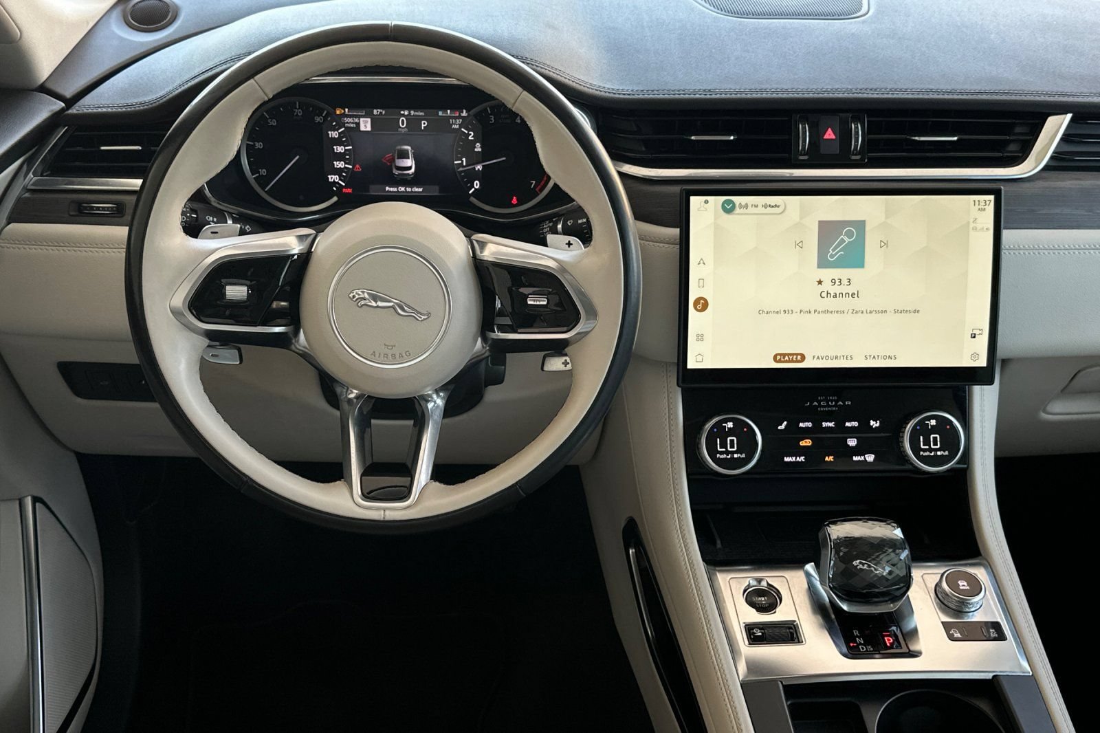 Used 2023 Jaguar F-PACE S AWD/4WD image 13