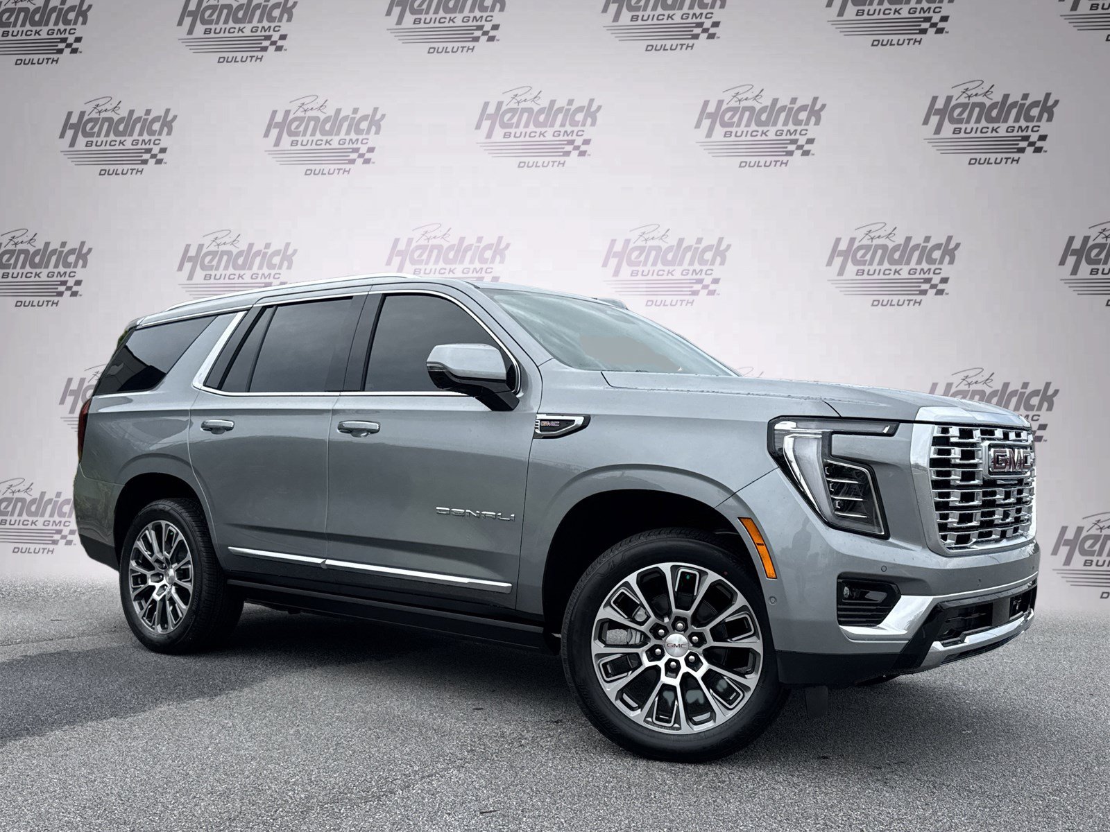 New 2026 GMC Yukon Denali w/ Sun & Power Step Package AWD/4WD video 2