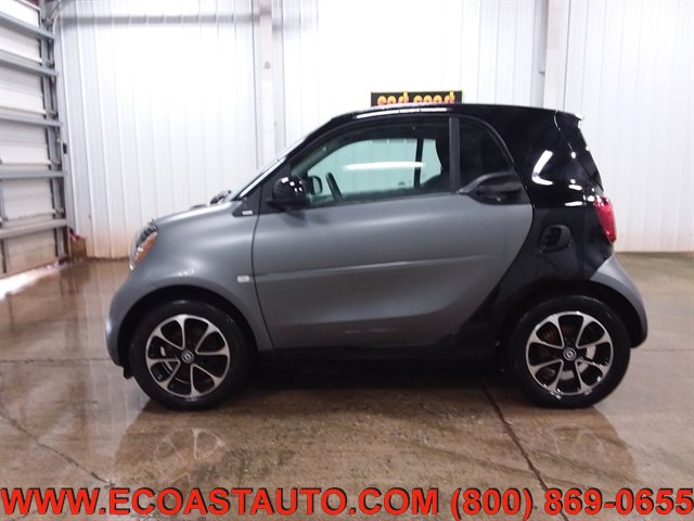 Used 2016 smart fortwo passion image 5