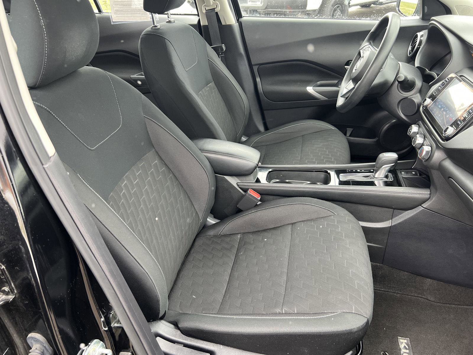 Used 2024 Nissan Kicks SV image 34